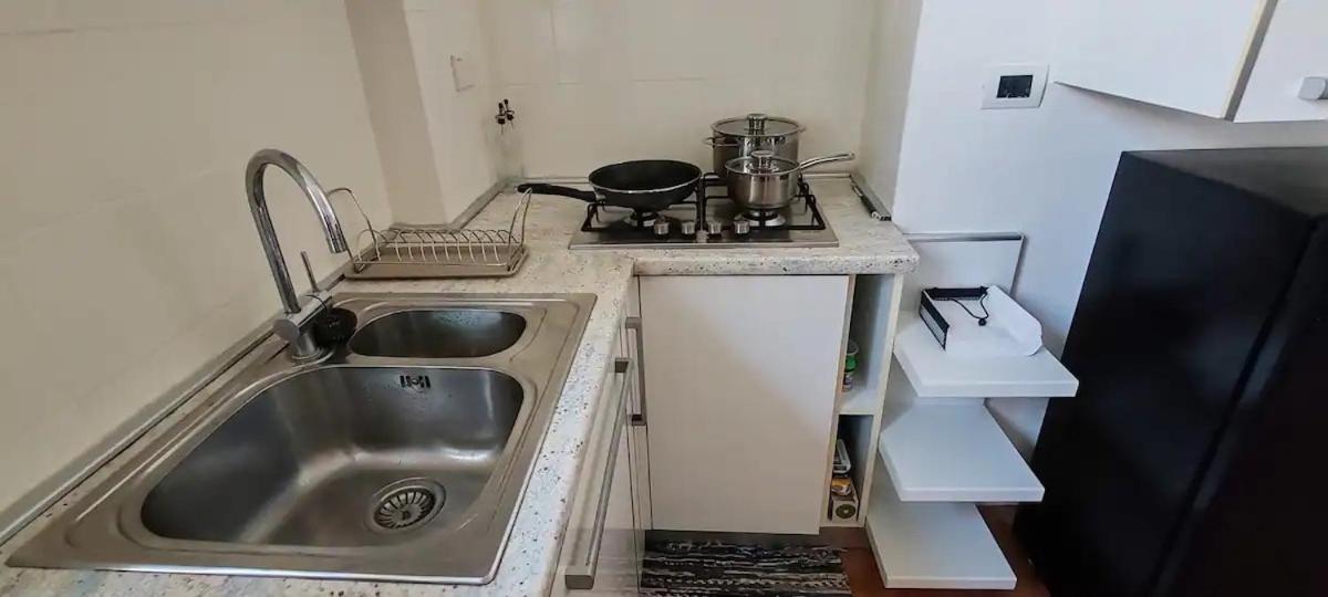 La Tua Casa A Torino - Metro Bernini Apartman Kültér fotó